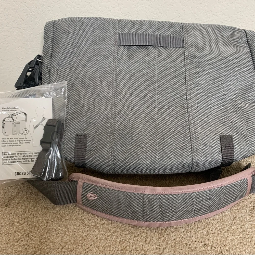 Timbuk2 Gray Herringbone Laptop Messenger Bag with Pink Trim